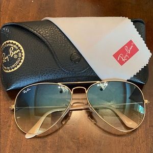 Ray-Ban Aviator Sunglasses Gradient